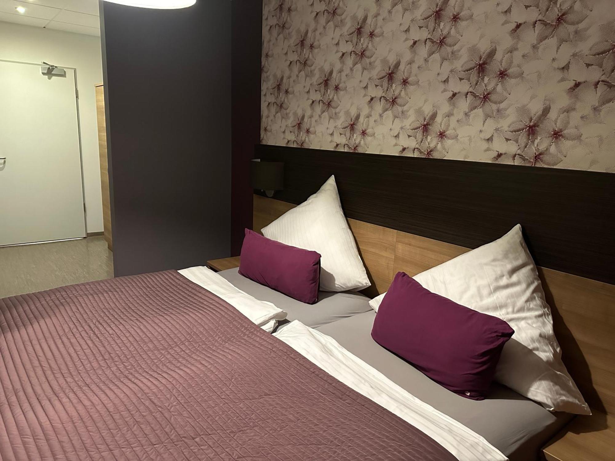 Hotel Efcannos Vechelde Kültér fotó