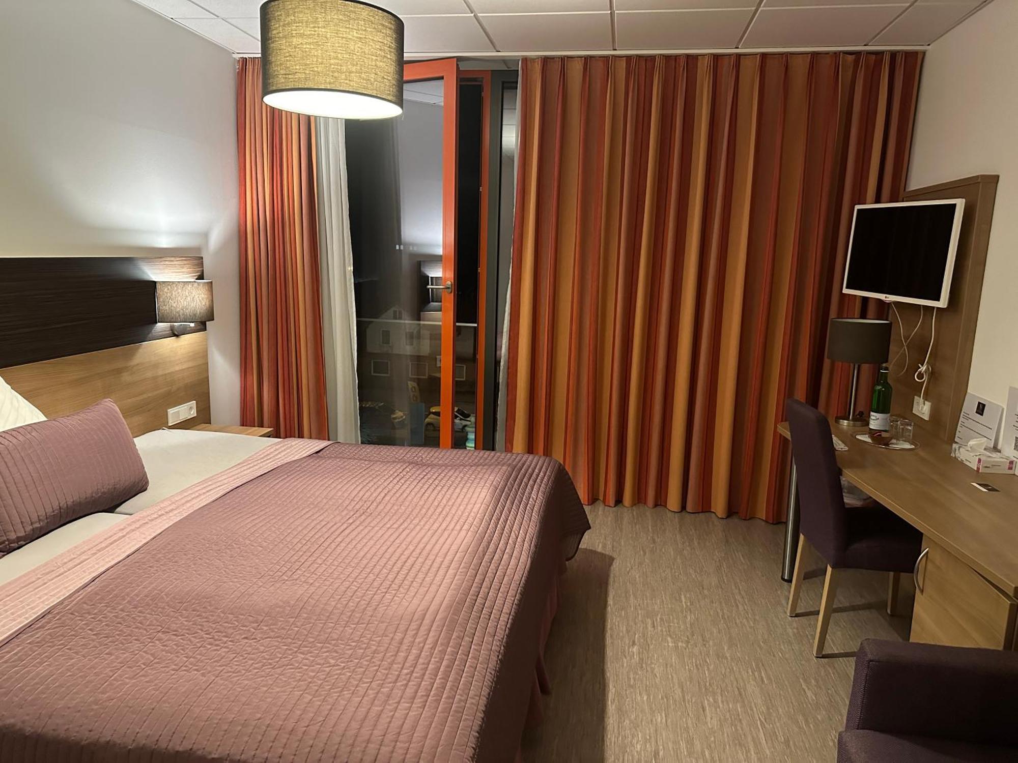 Hotel Efcannos Vechelde Kültér fotó